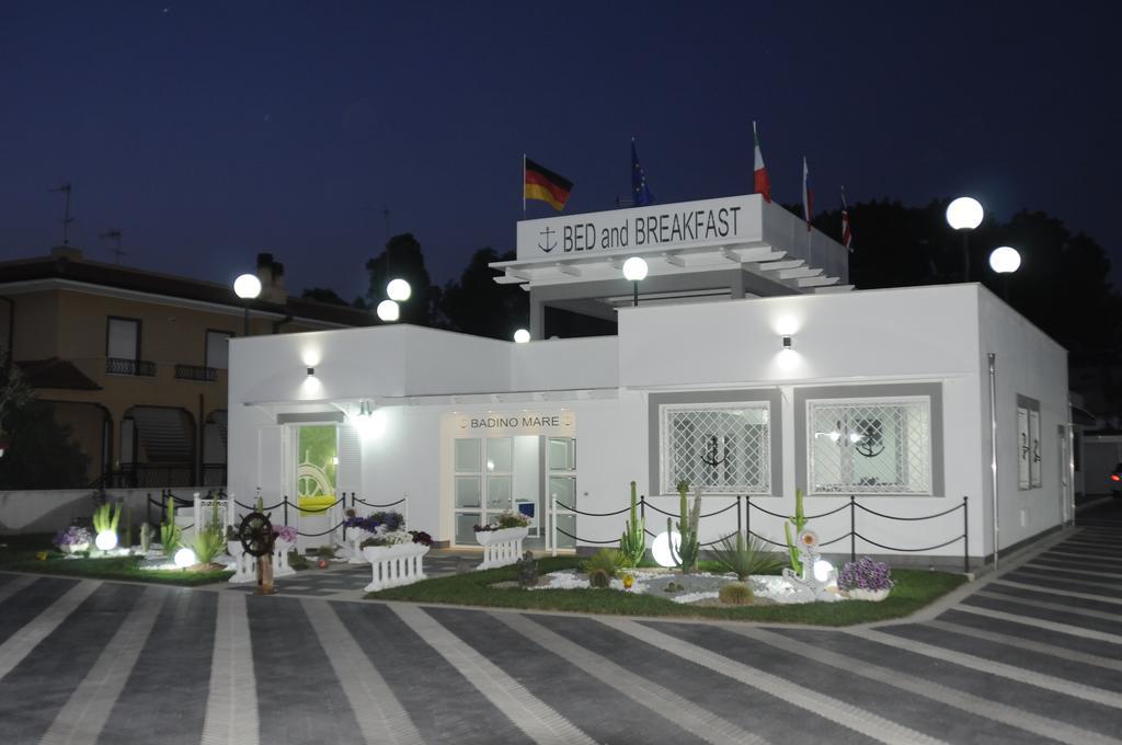 Badinomare Panzió Terracina Kültér fotó